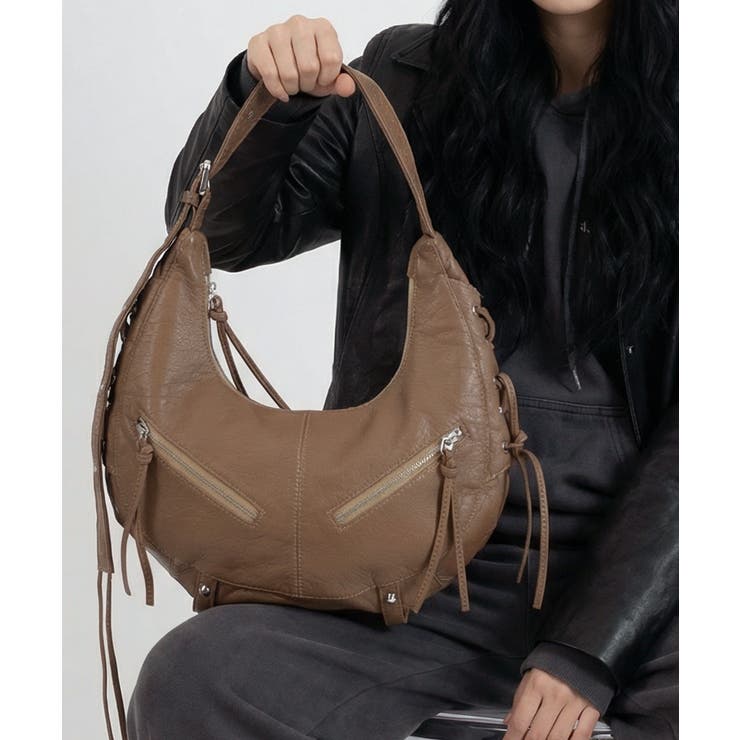 ライダースデザイン ハーフムーンショルダーバッグ | VIVID LADY | 詳細画像4 