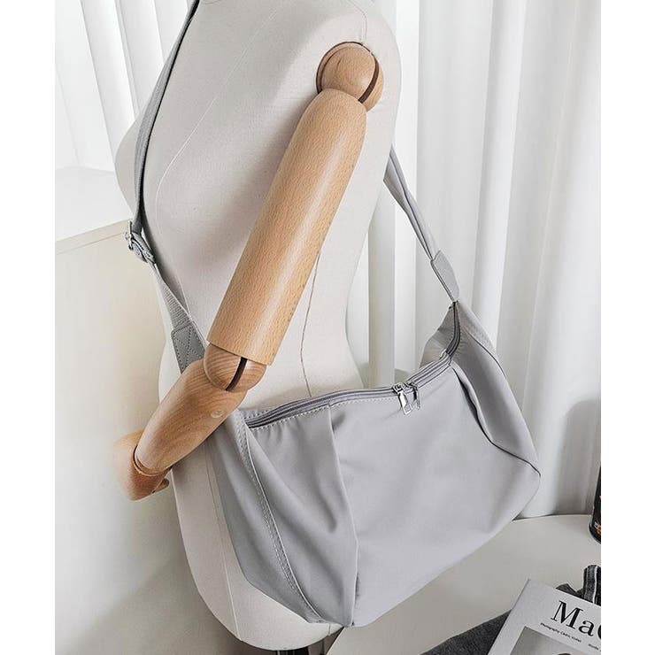 ナイロンショルダーバッグ レディース 肩掛け[品番：KH000014703