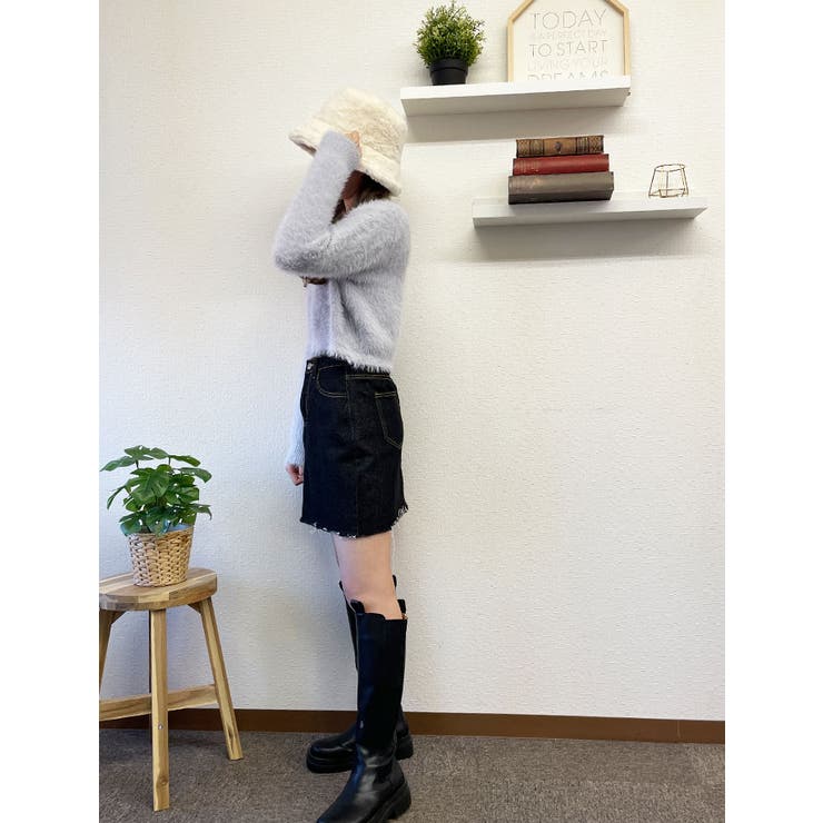 ふわふわファーニット長袖 クロップド丈 レディース[品番 ふわふわファーニット長袖 クロップド丈 レディース[品番