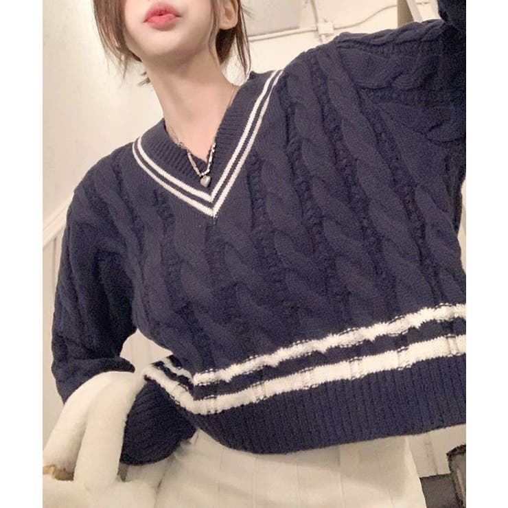 LOEWE ネイビー Vネック ケーブルニット LOEWE(ロエベ) ケーブル編みセーター コットン H526Y14KKZ
