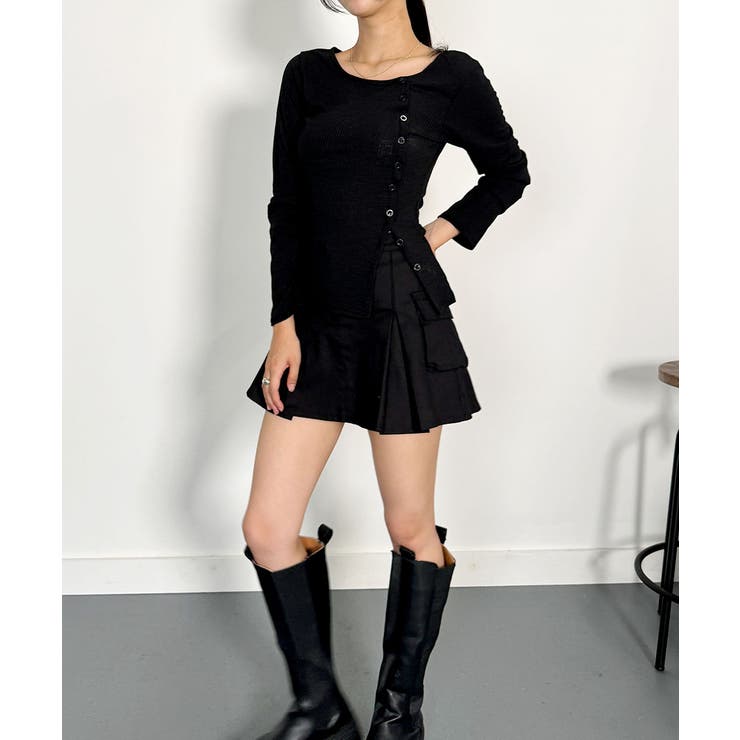 Glam Lips アシンメトリーlong sleeveニット 新品タグ付き アシンメトリーボタンデザイン リブニットトップス トップス