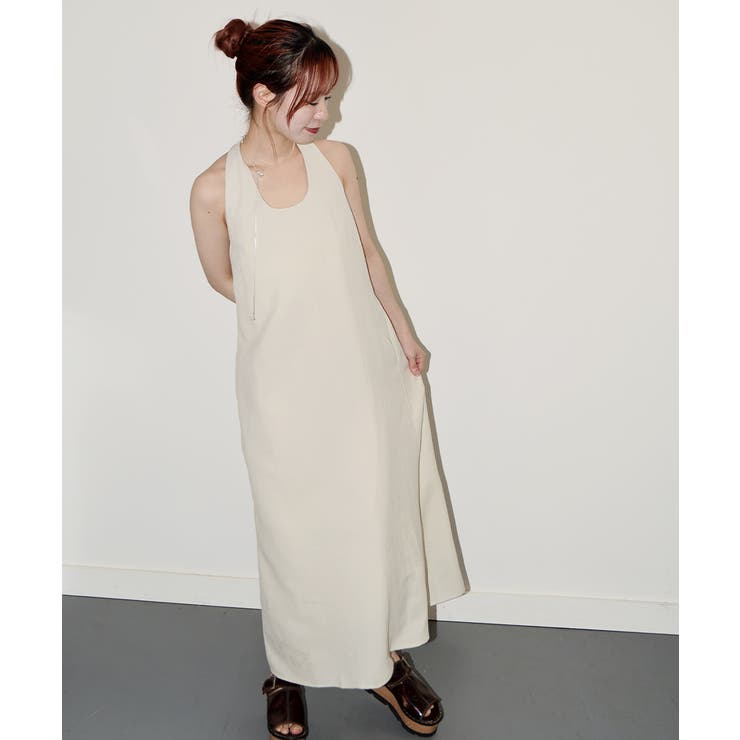 アイボリー | ツイスト ストラップ ロングワンピース | VIVID LADY