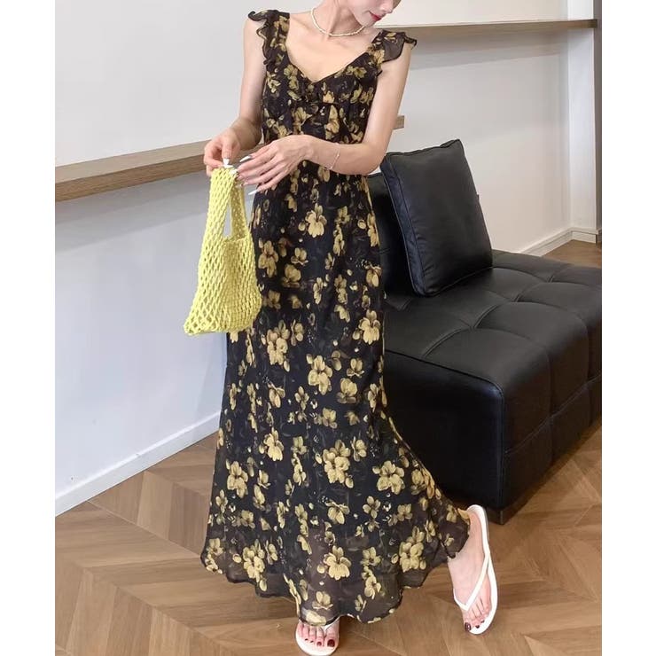 極美品　デサント　近年　HANAグラフィック スリーブレスワンピース 柄 ノースリーブ・ハイウエスト・Aライン・ミディアムドレス