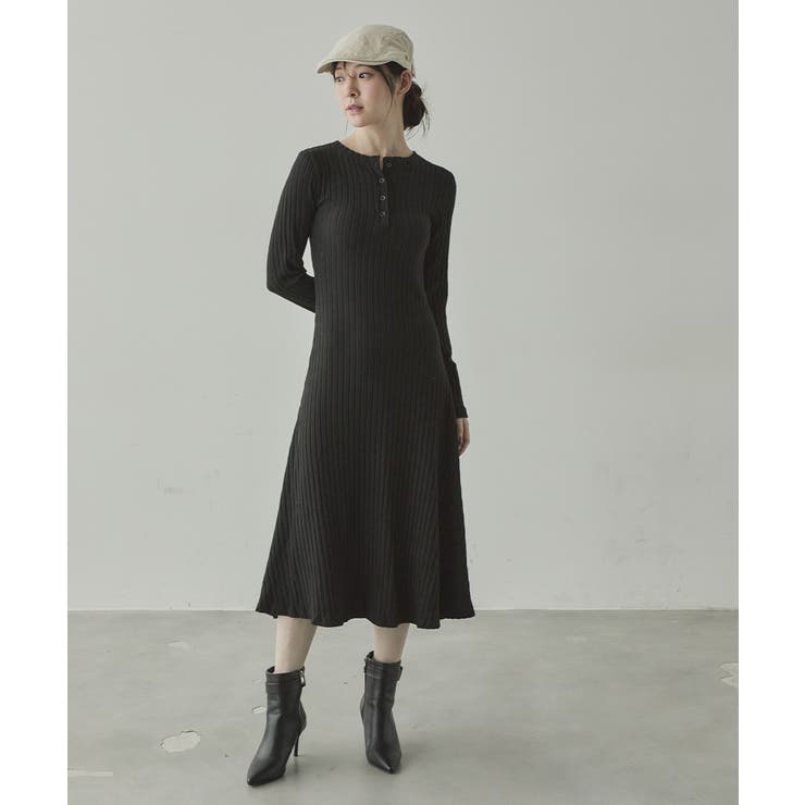 ブラック | ヘンリーネックリブニットワンピース | VIVID LADY