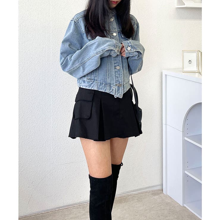 なんにでも似合うカジュアルクルーネックデニムジャケット 秋