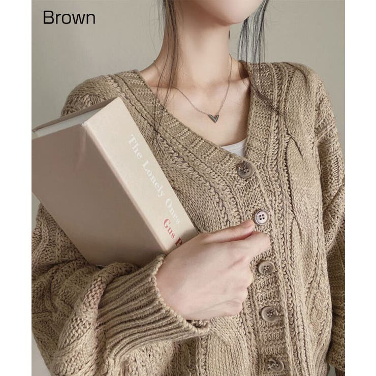 秋のムードのカラフルなVネックケーブルニットカーディガン 秋