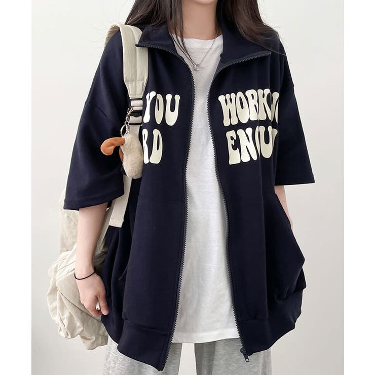 H BEAUTY&YOUTH＞ DAMAGE LEATHER COVERALL ¥143,000 Color: DK