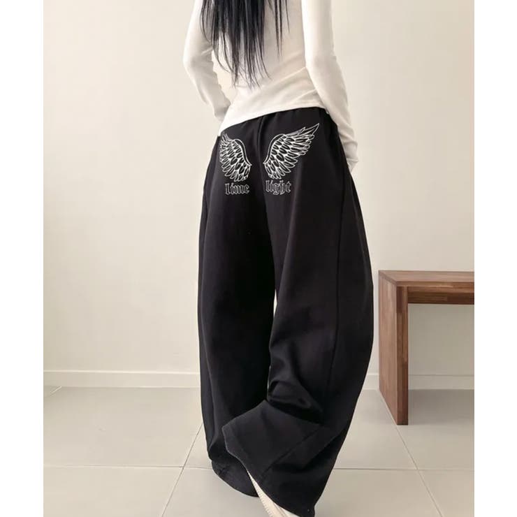 ブラック | ウイングプリントワイドスウェットパンツ | VIVID LADY