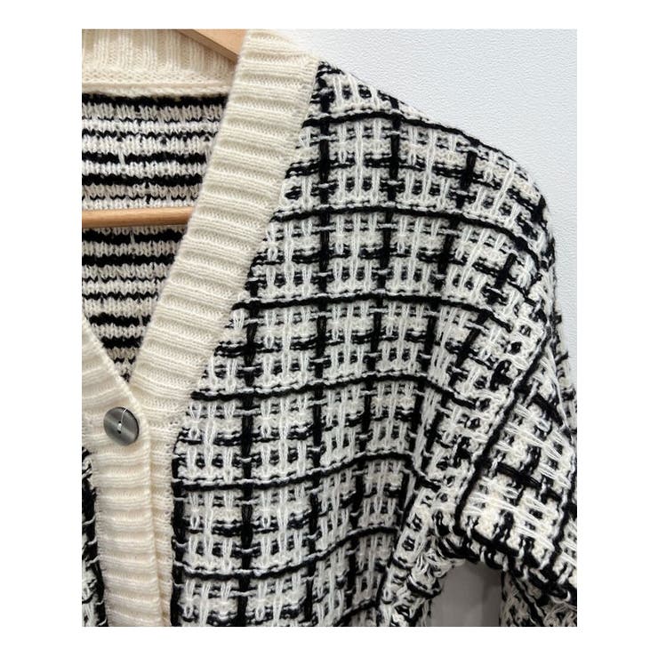 FENDI ホワイト クロップドカーディガン FENDI ホワイト クロップドカーディガン FENDI フェンディ