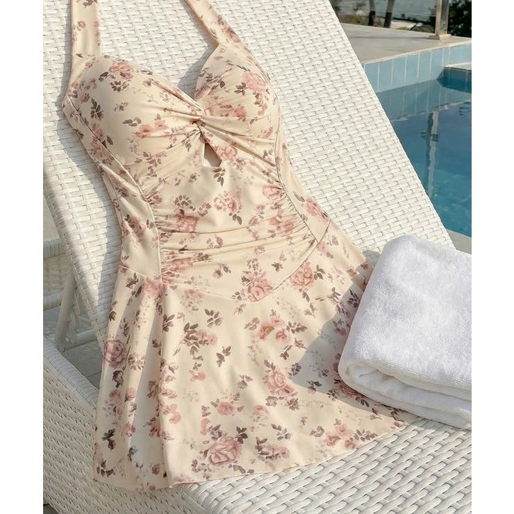 ホルターネックフレアワンピース水着 | VIVID LADY | 詳細画像14 