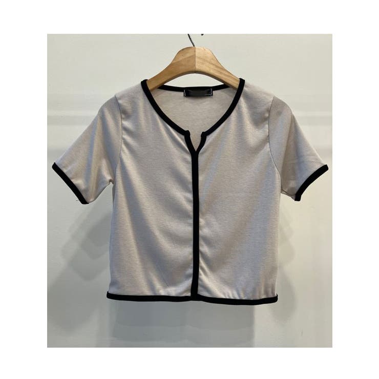 ベージュ | シンプル配色クロップド丈半袖Tシャツ 全4色 レディース | VIVID LADY
