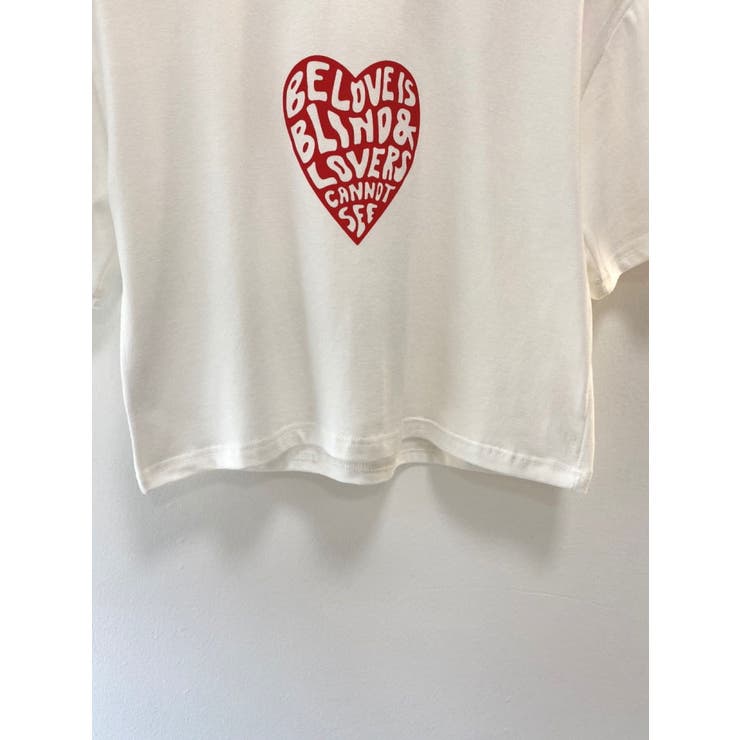 ハートロゴ入りクロップド丈半袖Tシャツ レディース 夏