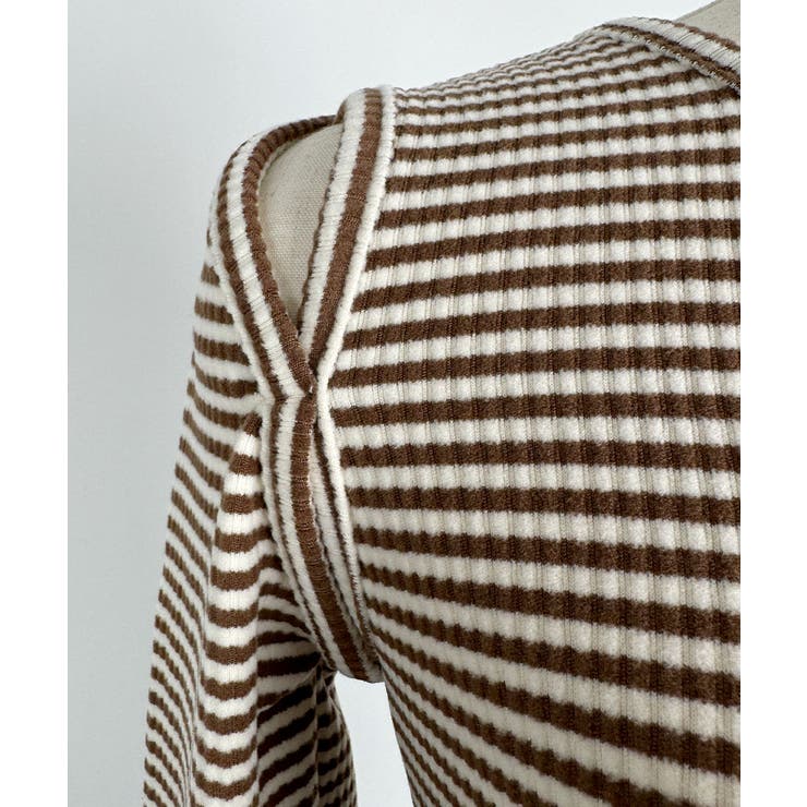 オープンショルダー Tシャツ 肩出しTシャツ | VIVID LADY | 詳細画像7 