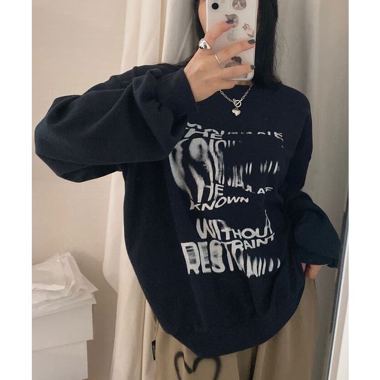 厚み感が薄く半袖とレイヤードして楽しんでもいいクルーネックトレーナー トップス | VIVID LADY | 詳細画像16 