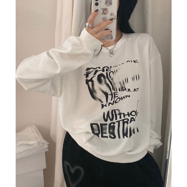 厚み感が薄く半袖とレイヤードして楽しんでもいいクルーネックトレーナー トップス | VIVID LADY | 詳細画像11 