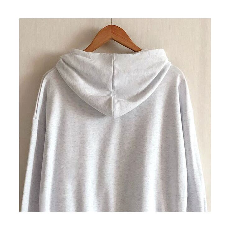 すっきりとしたポイントになる配色レタリングのパーカー トップス レディース | VIVID LADY | 詳細画像6 