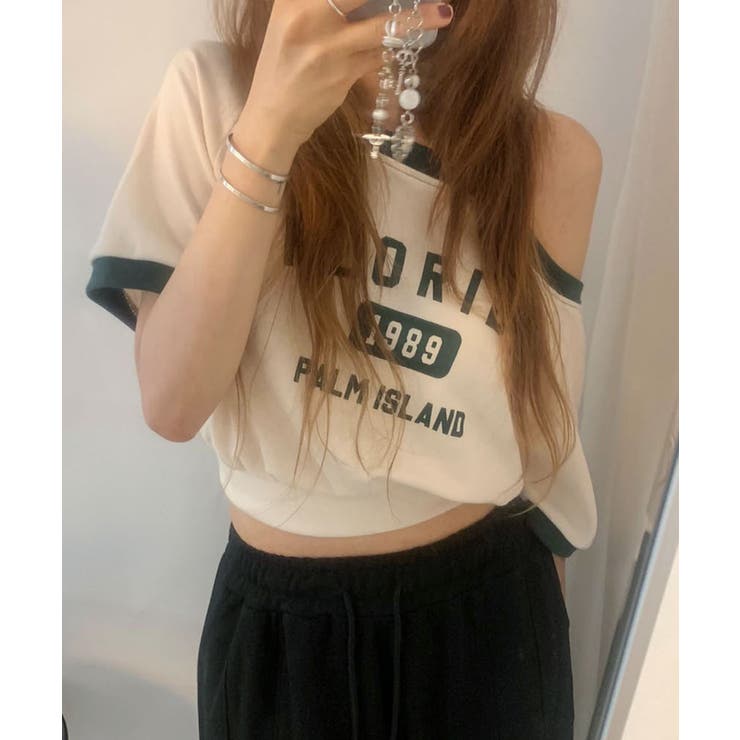 クリーム | ボートネックオフショル 半袖トレーナー | VIVID LADY