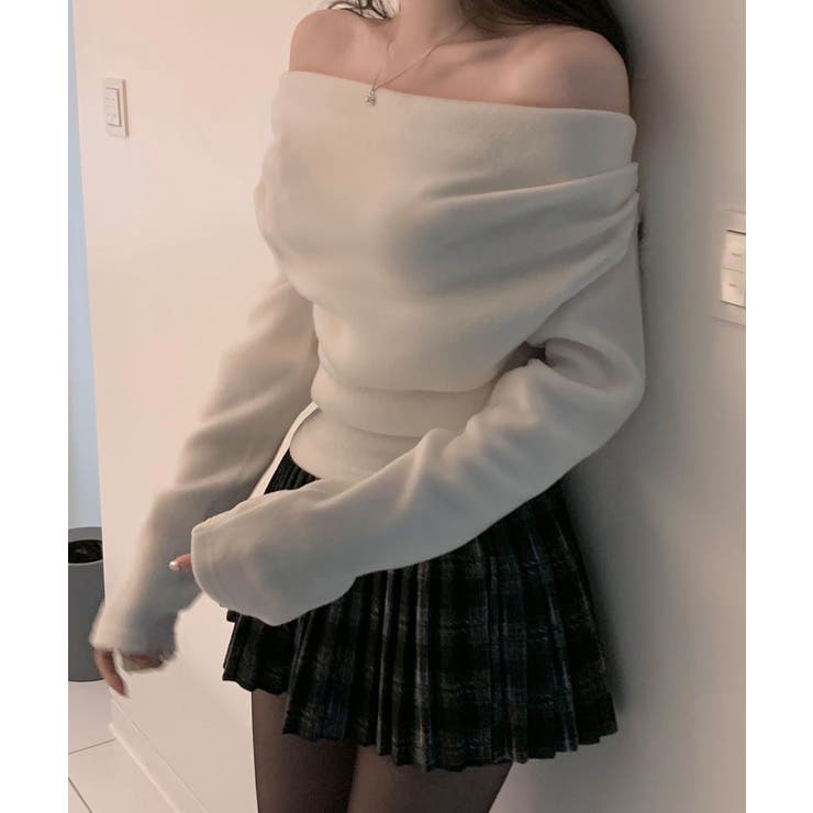 アイボリー | ドレープ起毛2wayオフショルダートップス | VIVID LADY