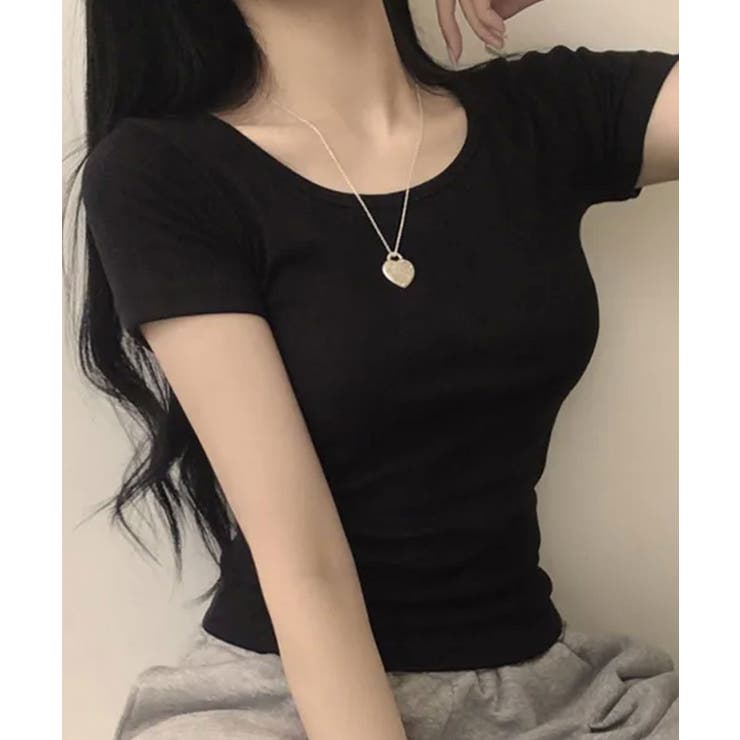 ブラック | ベーシック スリムフィット Uネック 半袖Ｔシャツ | VIVID LADY