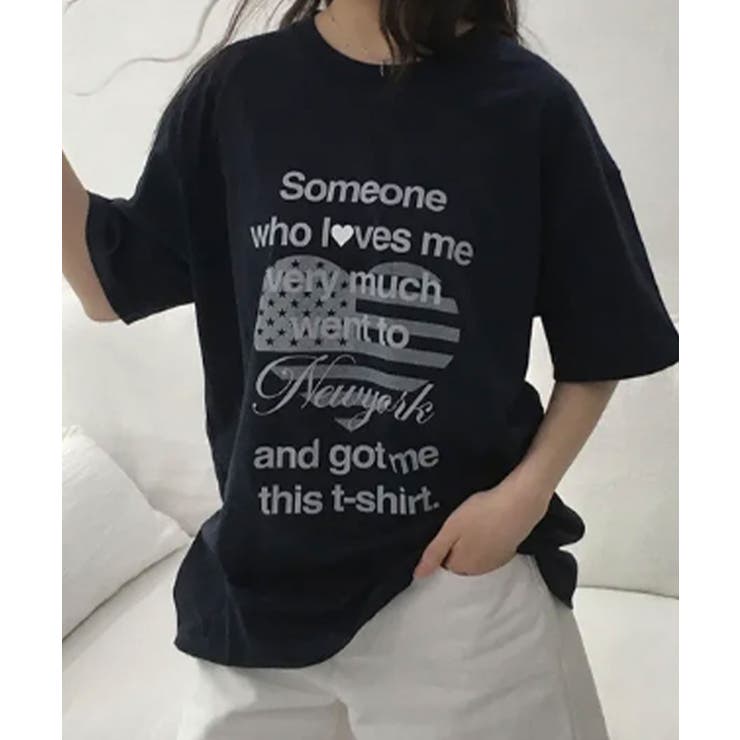 ネイビー | ハートフラッグプリント オーバーサイズ 半袖Tシャツ | VIVID LADY