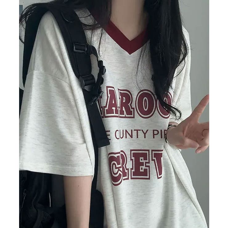 カレッジロゴ Vネック オーバーサイズ 半袖Tシャツ | VIVID LADY | 詳細画像3 