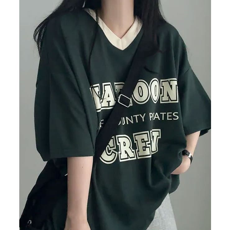 カレッジロゴ Vネック オーバーサイズ 半袖Tシャツ | VIVID LADY | 詳細画像5 