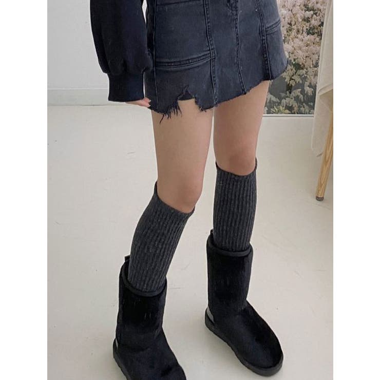 【Y2K】d.i.aレッグウォーマー　BLACK　ふわふわ ダークブラックスターレザーバックルデニムy2kレッグウォーマー
