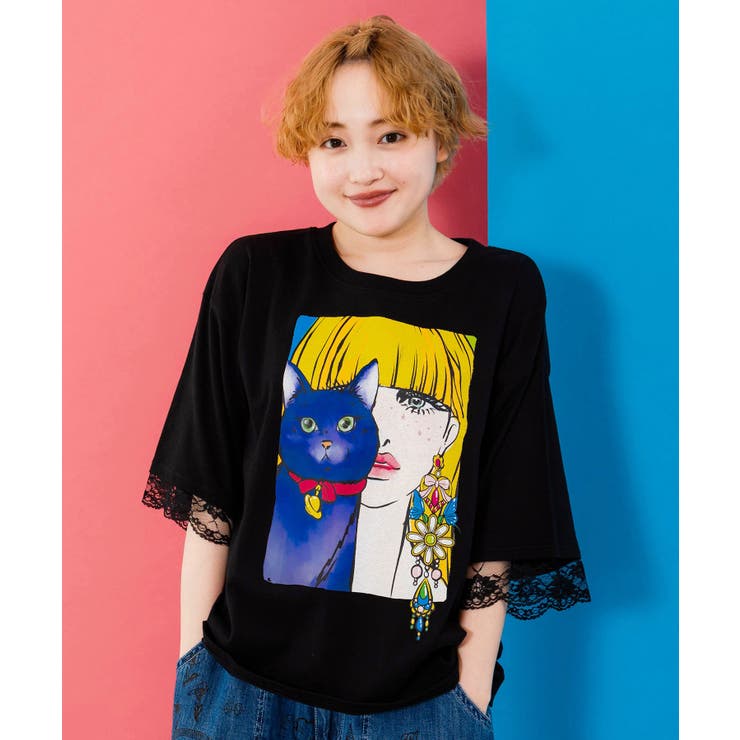 ネコと女の子の自撮り柄 レース切替Tシャツ[品番：SRSW0000113