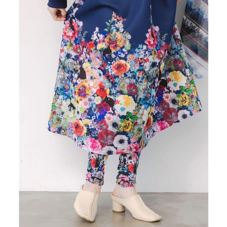 花柄に隠れ黒ネコ柄 ハーフジップジャージワンピース[品番