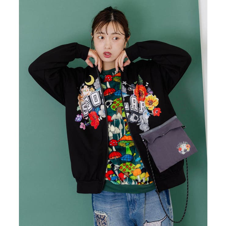 取り外し可能サコッシュ付き 花×ロゴパーカー | ScoLar | 詳細画像2 