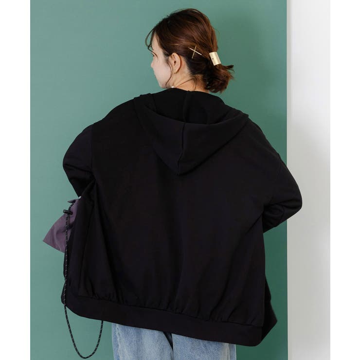 取り外し可能サコッシュ付き 花×ロゴパーカー | ScoLar | 詳細画像4 