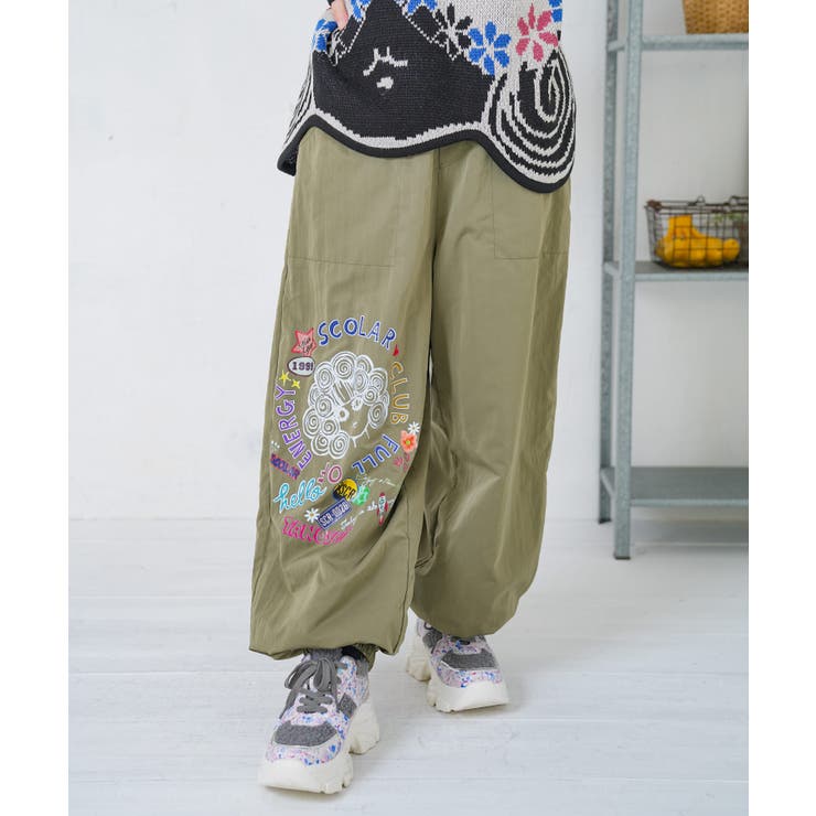 カーキ | ポップ柄裏フリースあったかナイロンパンツ | ScoLar