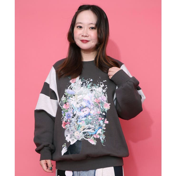 チャコールグレー | 花×宇宙×アート バイカラー裏起毛プルオーバー | ScoLar