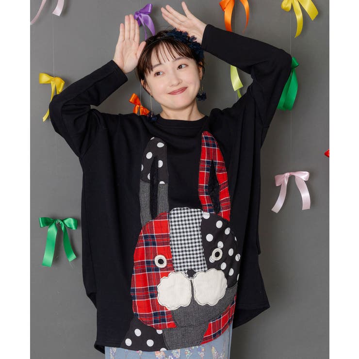 ブラック | パッチワークラビルアップリケ裏毛チュニック | ScoLar