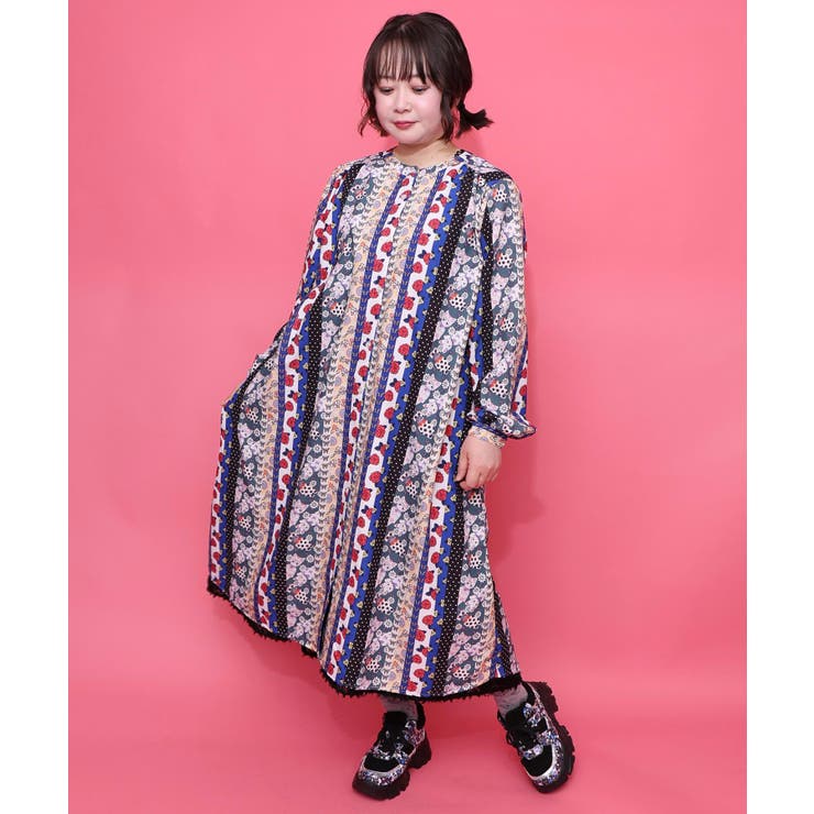 オフホワイト | ストライプ総柄前開きシャツワンピース | ScoLar