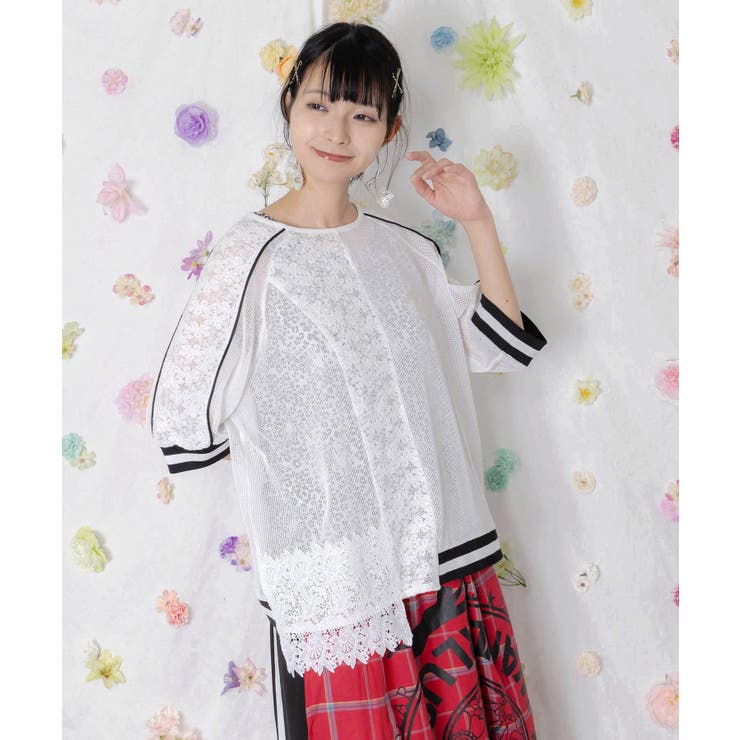 オフホワイト | メッシュ×花柄レース 異素材Tシャツ | ScoLar
