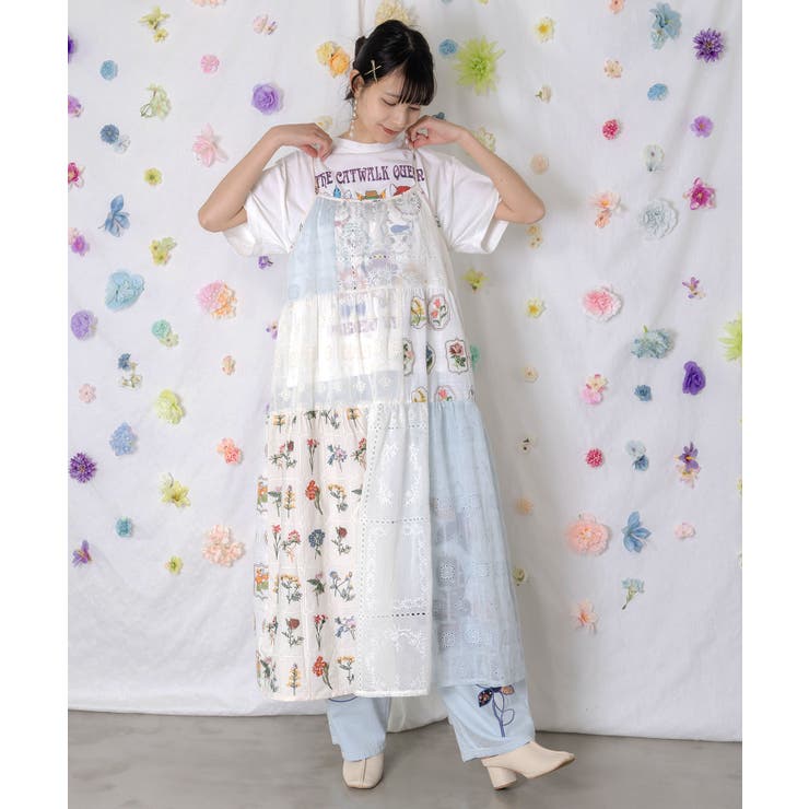 キャットウォーククイーン柄Tシャツ | ScoLar | 詳細画像3 