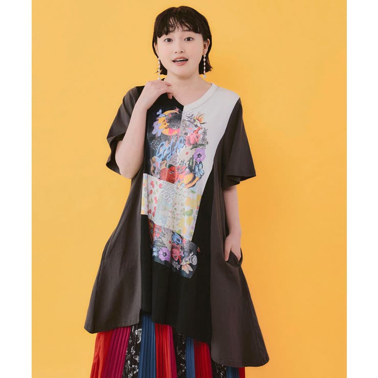 チャコールグレー | モノクロワールド柄 配色素材切替 アシメチュニック | ScoLar