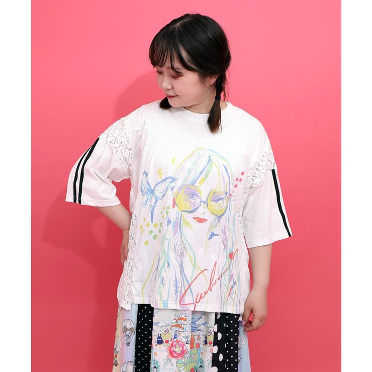 オフホワイト | パステル調サングラスガール柄 異素材切替プルオーバー | ScoLar