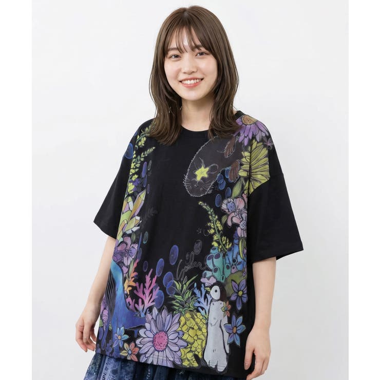 ブラック | お花いっぱい水族館柄Tシャツ | ScoLar