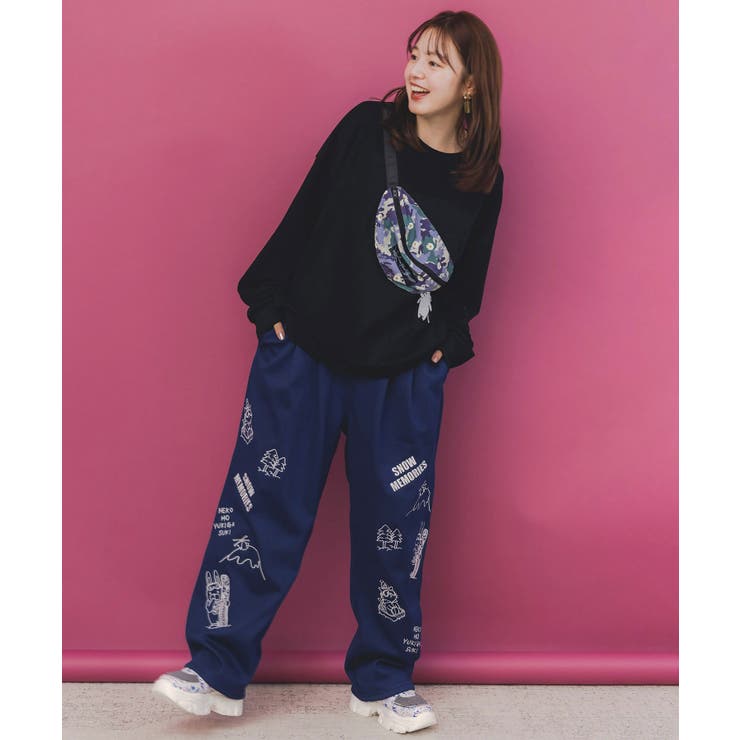 フェイクボディバッグ×ネコ刺繍付き裏毛プルオーバー | ScoLar | 詳細画像4 