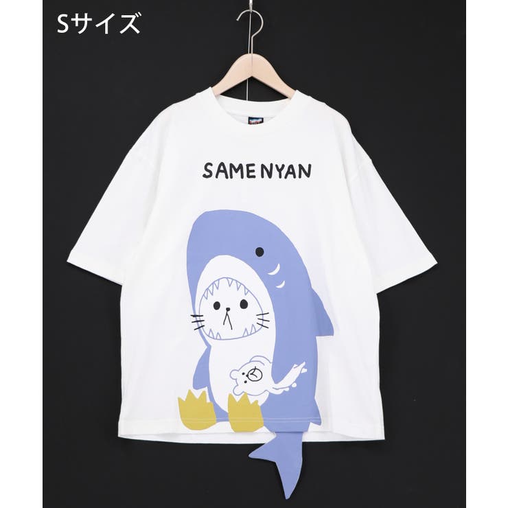 しっぽ飛び出しサメニャン柄Tシャツ | ScoLar | 詳細画像9 