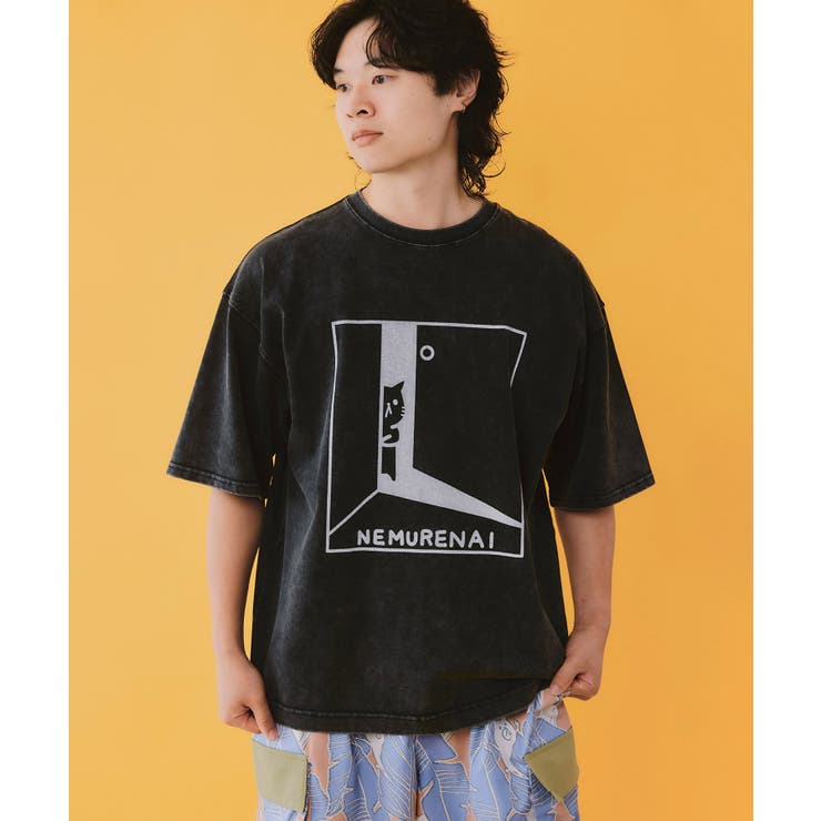チャコールグレー | 真夜中の訪問者柄Tシャツ | ScoLar