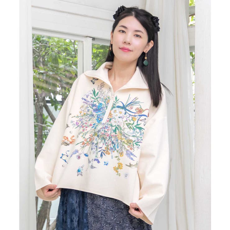 アイボリー | 花束のダンボールニットプルオーバー | ScoLar