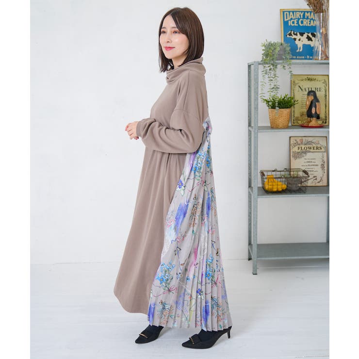 花柄素材切替タートルネックワンピース | ScoLar | 詳細画像9 