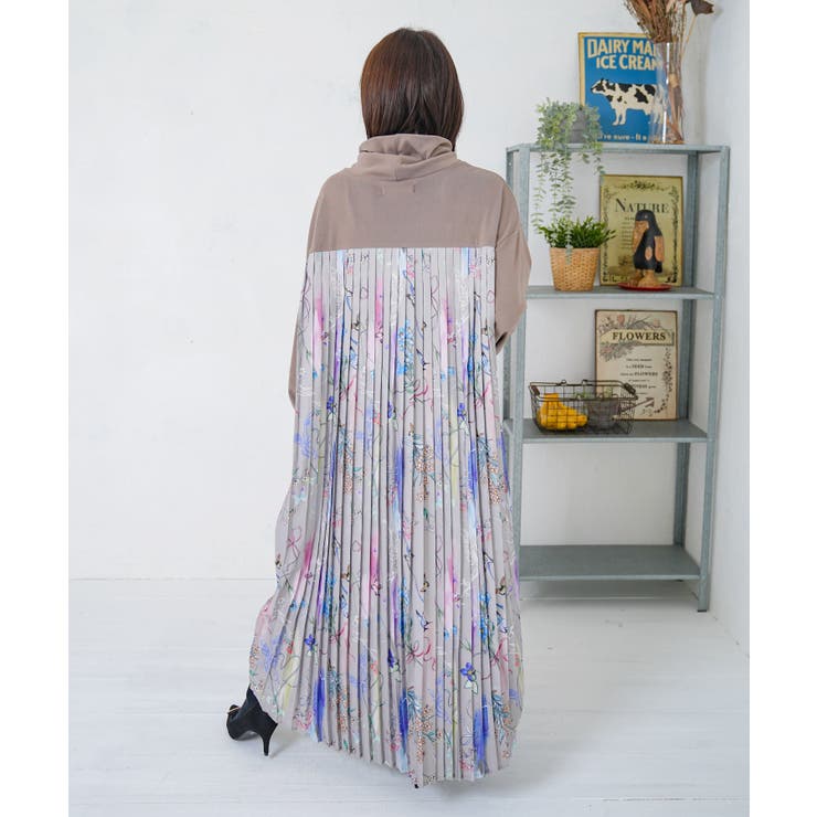 花柄素材切替タートルネックワンピース | ScoLar | 詳細画像11 