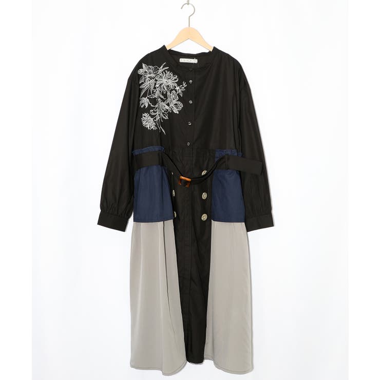 ブラック | 花刺繍トレンチコート風 異素材切替ワンピース | ScoLar
