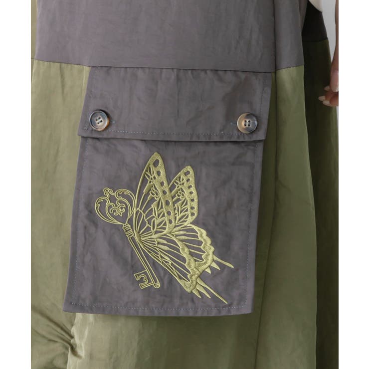 蝶鍵モチーフ刺繍 ナイロン×デニム切替配色スカート | ScoLar | 詳細画像7 