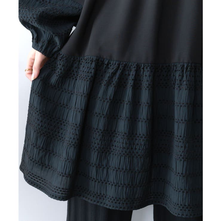 花蝶刺繍シャーリング生地ティアード風ワンピース | ScoLar | 詳細画像8 