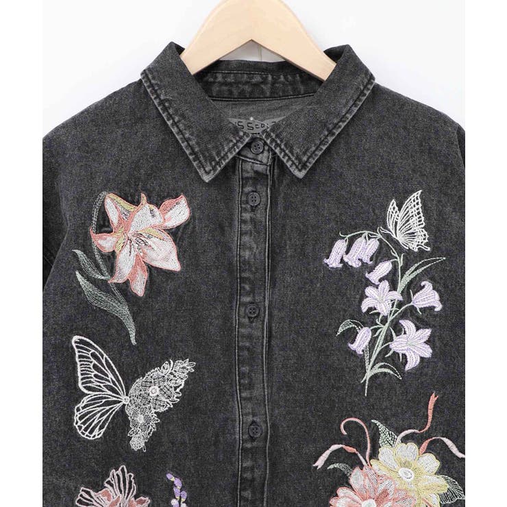 花蝶刺繍すそフリンジ入りデニムシャツ | ScoLar | 詳細画像15 